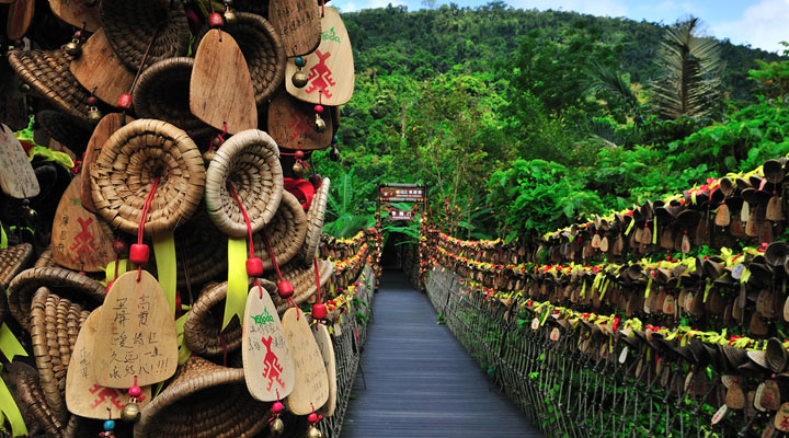 景區(qū)旅游規(guī)劃設(shè)計公司：海南呀諾達雨林文化旅游區(qū)設(shè)施旅游規(guī)劃融入本土文化